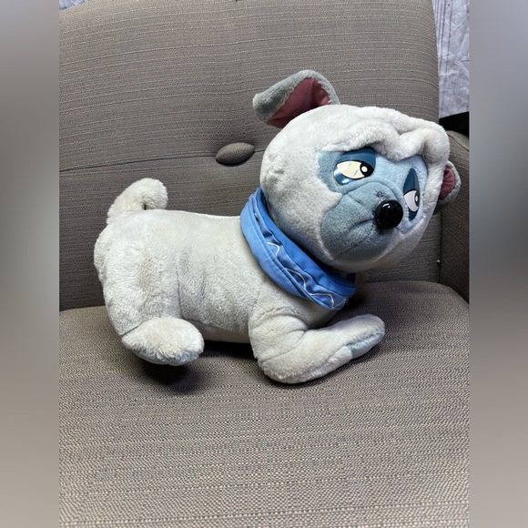 15" Disneyland Pocahontas PERCY Dog Plush Stuffed MOUSEKETOYS Collar Bell Grey - Picture 1 of 4